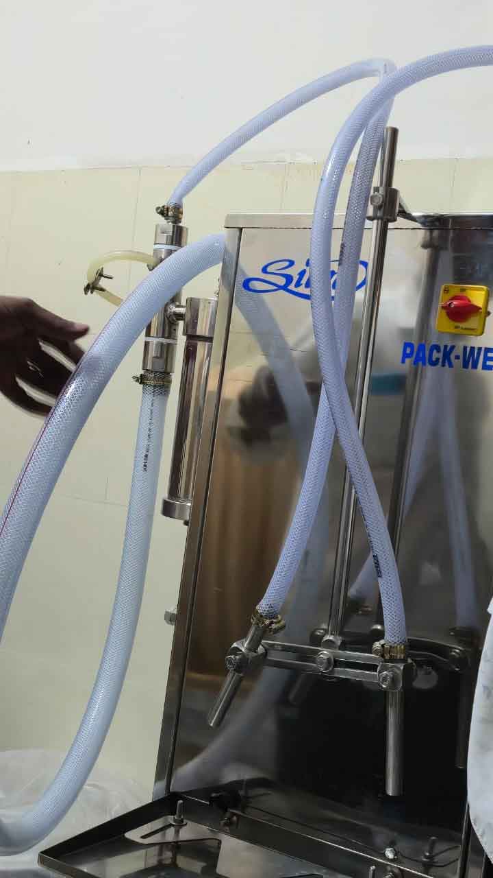 coldpress-bottling-machine1